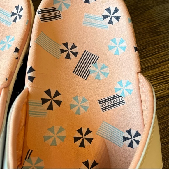 Spenco pink flip flops - Picture 2 of 5